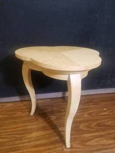 lot 85 image: Brilliant Mid-Century Solid Oak Accent Table