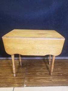 lot 83 image: Charming Farmhouse Hard Rock Maple Drop Leaf Table