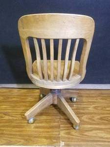 lot 79 image: Amazing Vintage Rolling Library Chair
