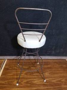 lot 34 image: Awesome Mid-Century Stool