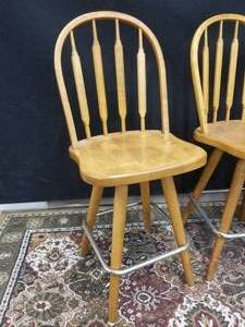 lot 91 image: Set of Contemporary Windsor Counter Chairs