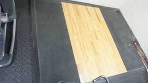 lot 14 image: Weight Lifting Floor