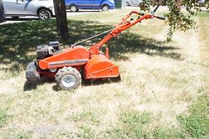 lot 5 image: Rear tiller