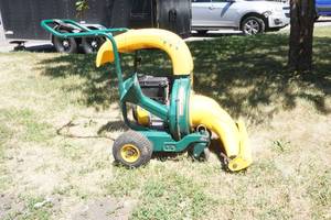 lot 6 image: Yardman chipper