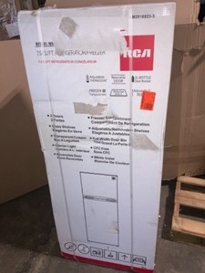 RCA 7.5 cu. ft. Mini Refrigerator in White. See Pictures