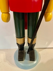 lot 121 image: Lovely Large Nutcracker