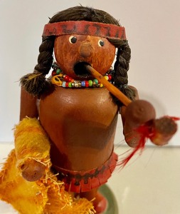 lot 146 image: Amazing Vintage Smoker