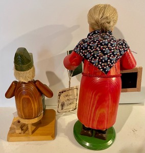 lot 201 image: 2 Excellent Erzgebirge Smokers
