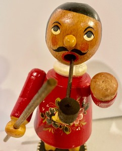 lot 215 image: Austrian Smoker