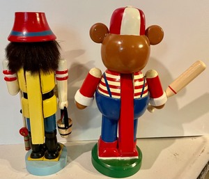 lot 220 image: 2 Nifty Nutcrackers