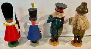lot 235 image: 4 Erzgebirge Smokers