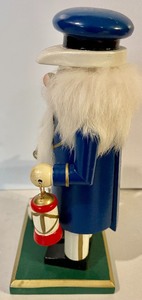 lot 254 image: Micheal Wolfe Nutcracker