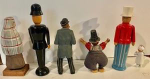 lot 275 image: 6 Fine Figurines