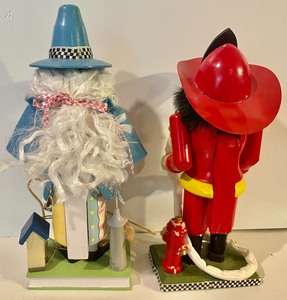 lot 280 image: Mother Goose and a Fireman Nutcracker