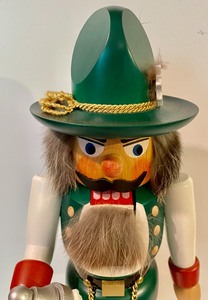 lot 315 image: Stracoland Colmnitz Nutcracker