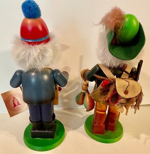 lot 335 image: 2 Holzkunst Smokers