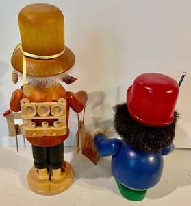 lot 351 image: 2 Holzkunst Smokers