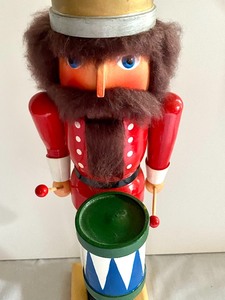 lot 70 image: Early German Steinbach Nutcracker