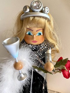 lot 79 image: Limited Edition Original Steinbach Nutcracker