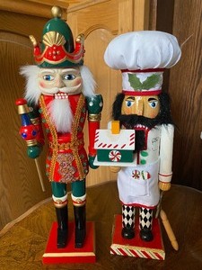 lot 89 image: Cute Christmas Chef Nutcracker