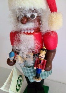 lot 194 image: Ulbricht Santa Nutcracker