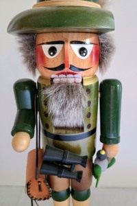 lot 197 image: Steinbach Bird Hunter Nutcracker