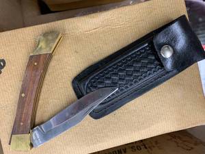 lot 48 image: NEW BOXES OF KNIVES WITH CASES