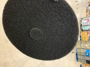 lot 61 image: GLITMICROTRON FLOOR MAINTENANCE PADS