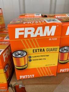 lot 269 image: FRAM EXTRA GUARD OIL FILTER #PH7317