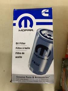 lot 331 image: MOPAR OIL FILTER #MO-285