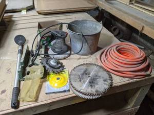 Buffer, 10 Saw Blades and More