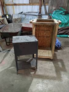Power Tool Rolling Workstation and Rolling Metal Stand
