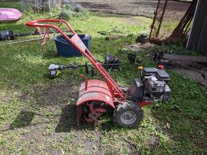 Troy-Bilt Rear Tine Tiller Super Bronco