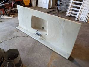 Bathroom Vanity Sink w Faucet and Drain