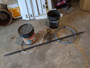 TrueTemper Breaker Bar, Steel Cable, Chain and Bucket of Ice Melt