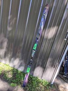 Pair of Rossignol Downhill Skis - About 69 Long