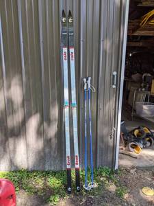 Pair of Trak Oslo Cross Country Skis w Poles - About 82 Long