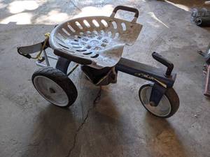 Gorilla Carts Rolling Garden Cart
