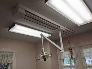 lot 307 image: A-Dec Ceiling Mount Articulating Light on Slide - Model 6300 - Slides about 72