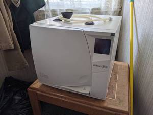 lot 317 image: A-DEC Dental Autoclave Sterilizer