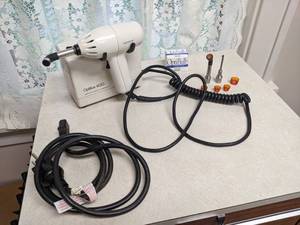 lot 338 image: Kerr Demetron Optilux 400 Curing Light