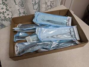 lot 353 image: Lot of Dental Tools