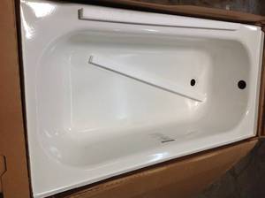 lot 34 image: Bootz Maui Porcelain Enameled Comfort Bathtub 60L x 30W x 16-58H (see all pictures)