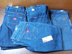 8 Pairs of Relaxed Cut Jeans- (2) 34 x 34 Fire Resistant Dickies, (1) 34 x 34 Dickies (1) 34 x 34 394 Denim, (1) 34 x 33 G & K, (3) 34 x 34 G & K