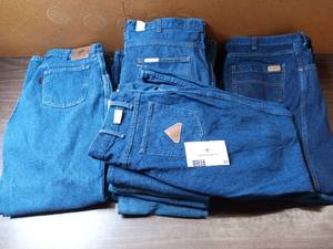 11 Pairs of Relaxed Cut Jeans-(3) 38 x 32 394 Denim, (1) 38 x 30 Fire Resistant Bullwark, (1) 38 x 30 G & K, (6) 38 X 32 G & K