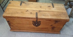 lot 171 image: Beautiful Solid Wood Chest from Mexico with Ornate Hinges & Latch