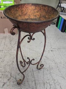 lot 159 image: Stylish Vintage Collapsible Wrought Iron Copper Flower Stand with Copper Basin