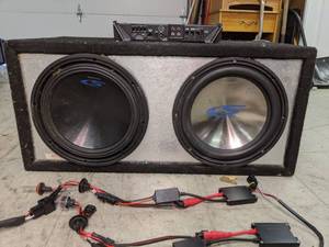lot 245 image: Vintage Rockford Fosgate Punch Amplifier and CS Speaker