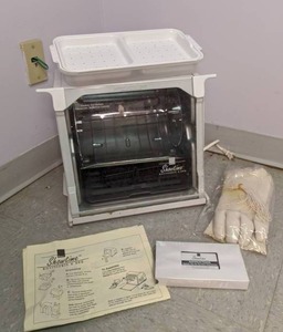 lot 255 image: Ronco Showtime 3000 Series Rotisserie & BBQ