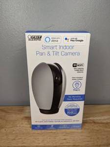lot 14 image: Brand New Feit Electric 1080p HD Wi-Fi Wireless Smart Pan & Tilt Security Camera